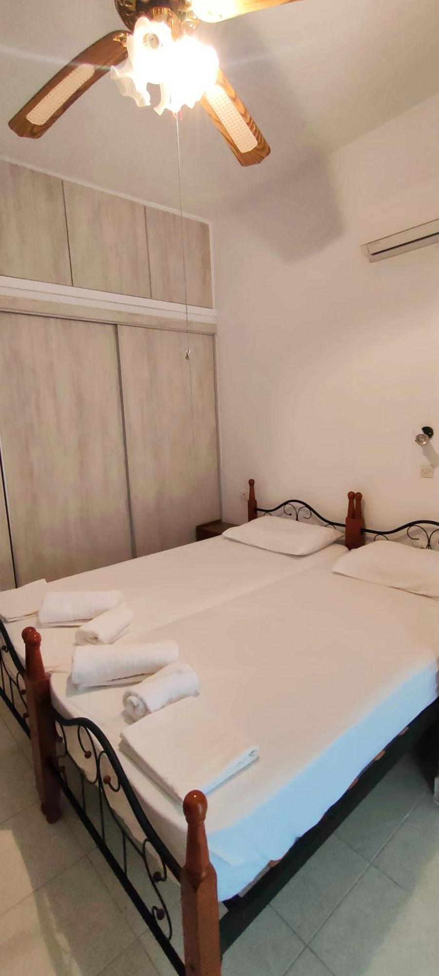 Cleopatra'S House Apartments Archangelos  Luaran gambar